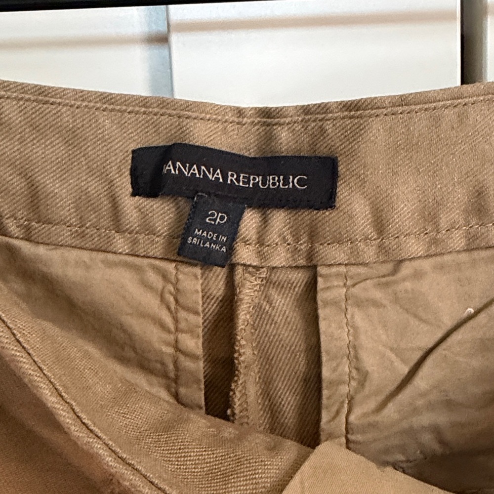 Banana Republic Tan Women's Shorts - Picture 5 of 8